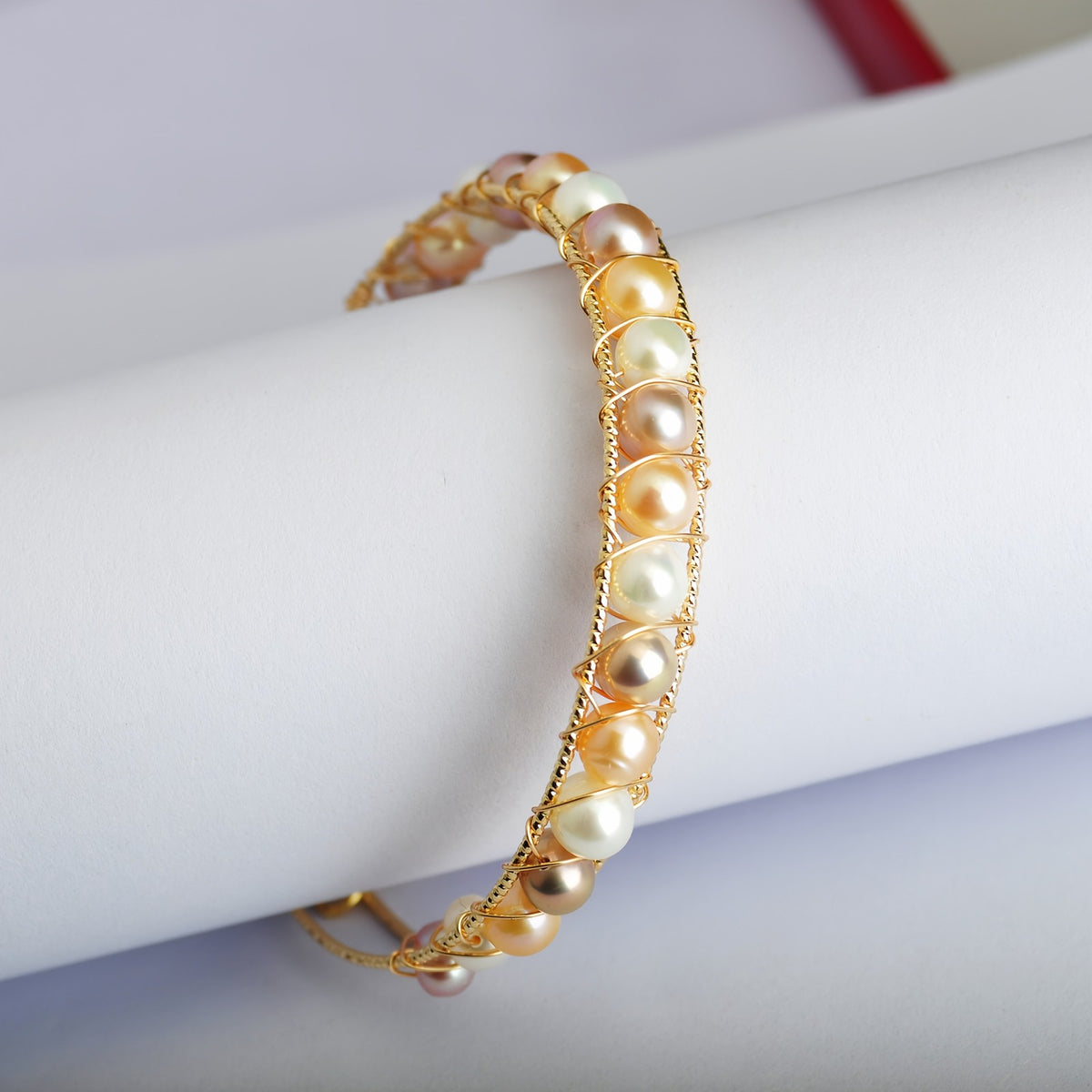 Elegant Multicolor Pearl Bracelet