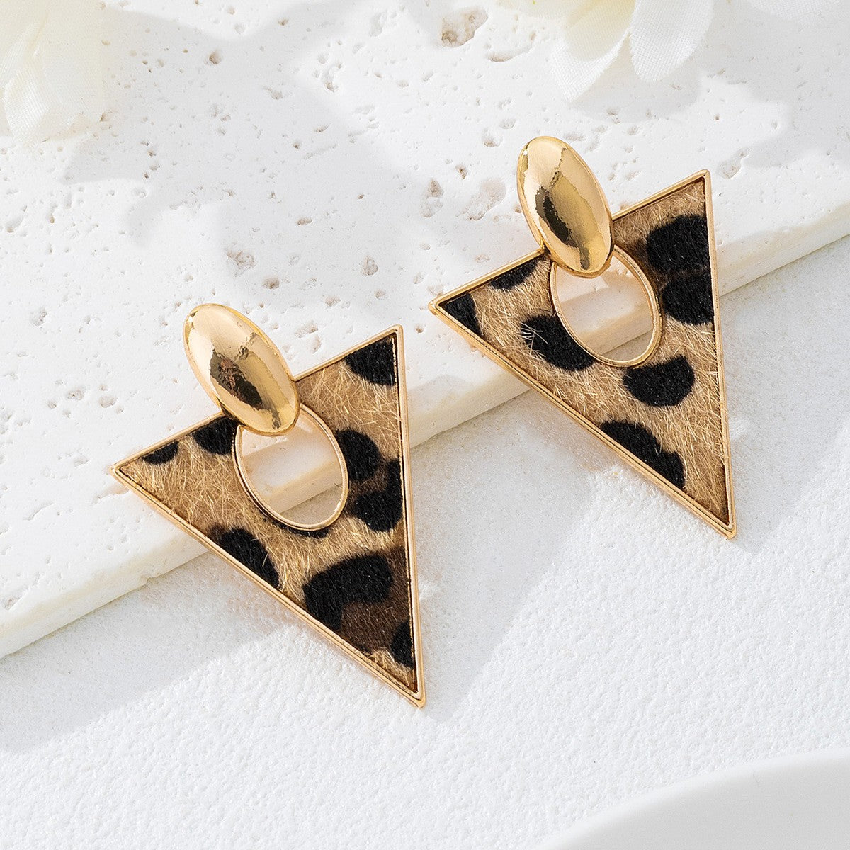 Elegant Leopard Print Heart Earrings