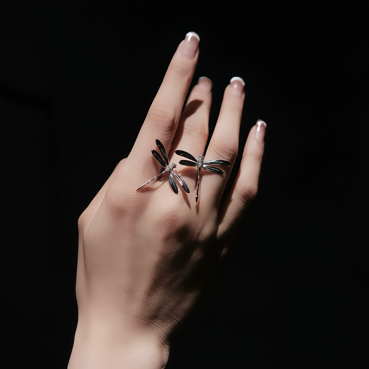 Dainty Dragonfly Zirconia Ring