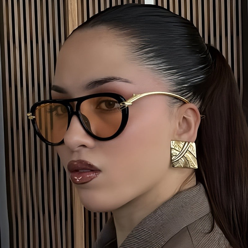 Classy Amber Oval Sunglasses