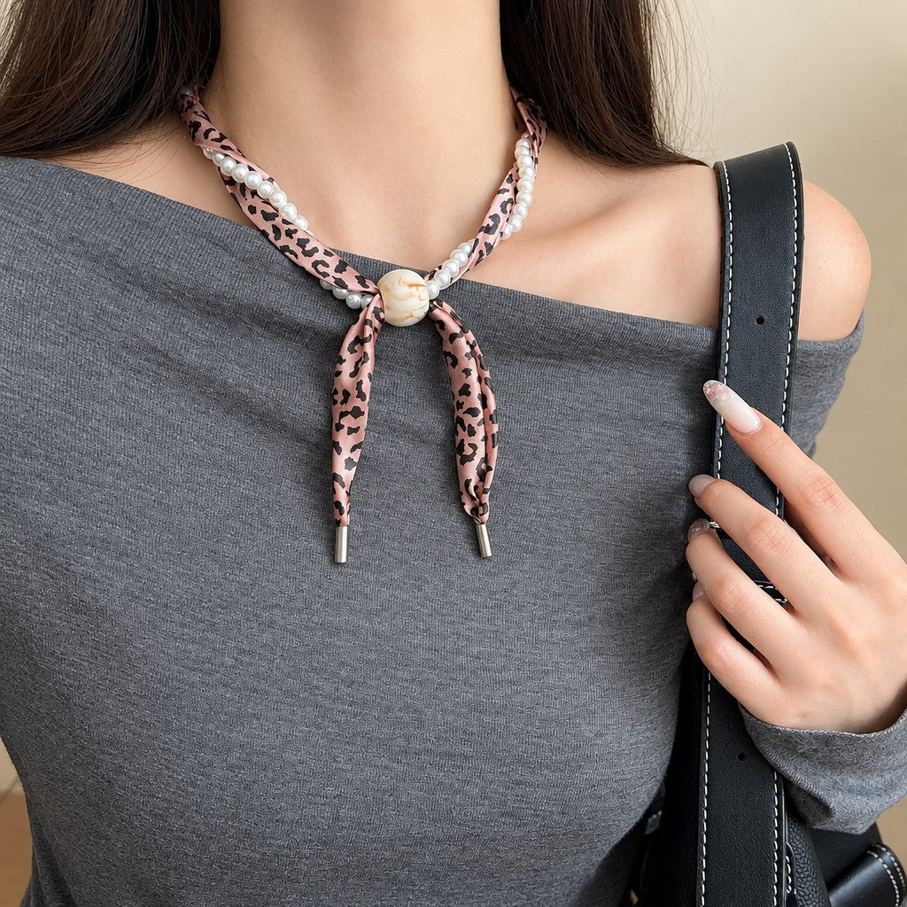 Boho Leopard Print Pearl Ribbon Necklace