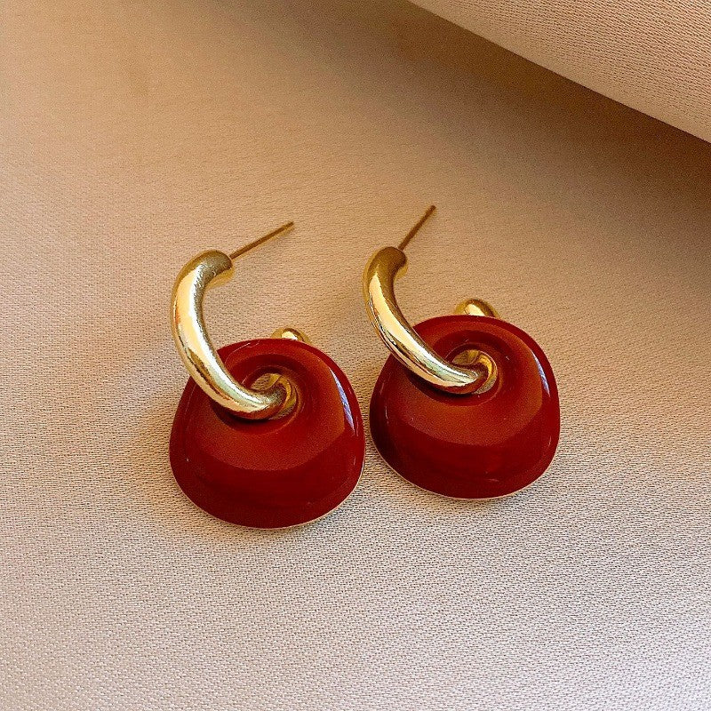 Classy Vintage Enamel C-Hoop Earrings