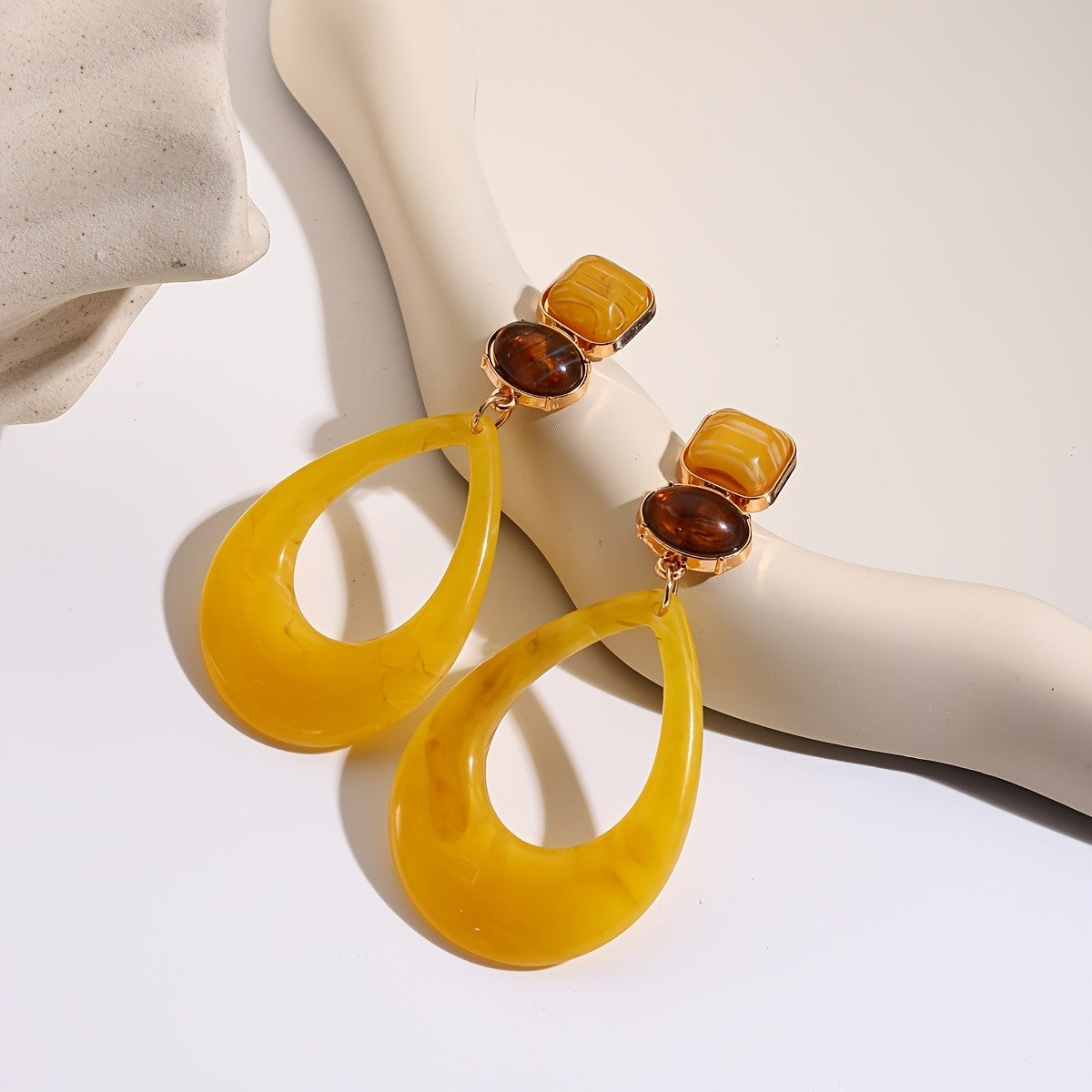 Elegant Amber Teardrop Dangle Earrings