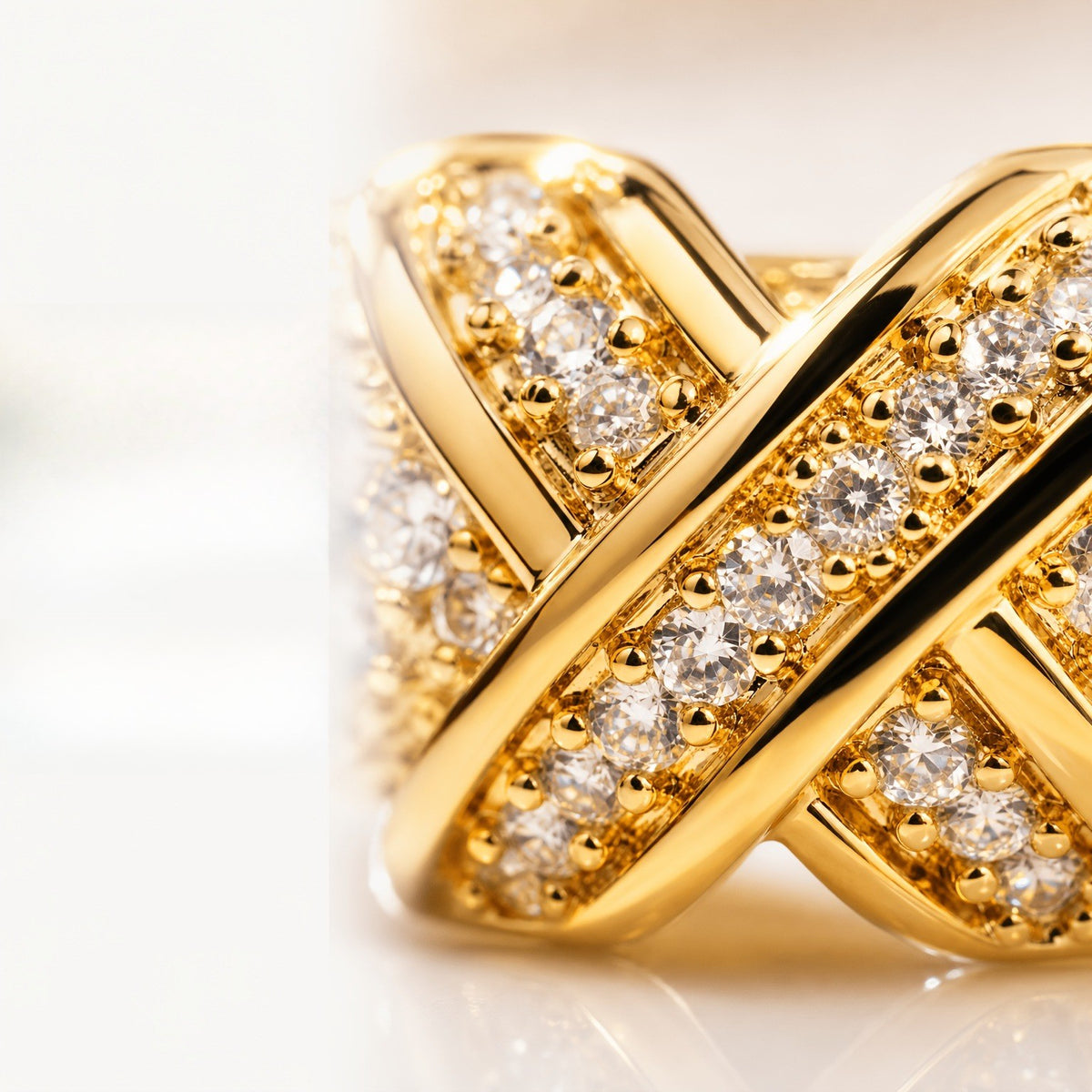 18k Elegant X Cross Zircon Bracelet