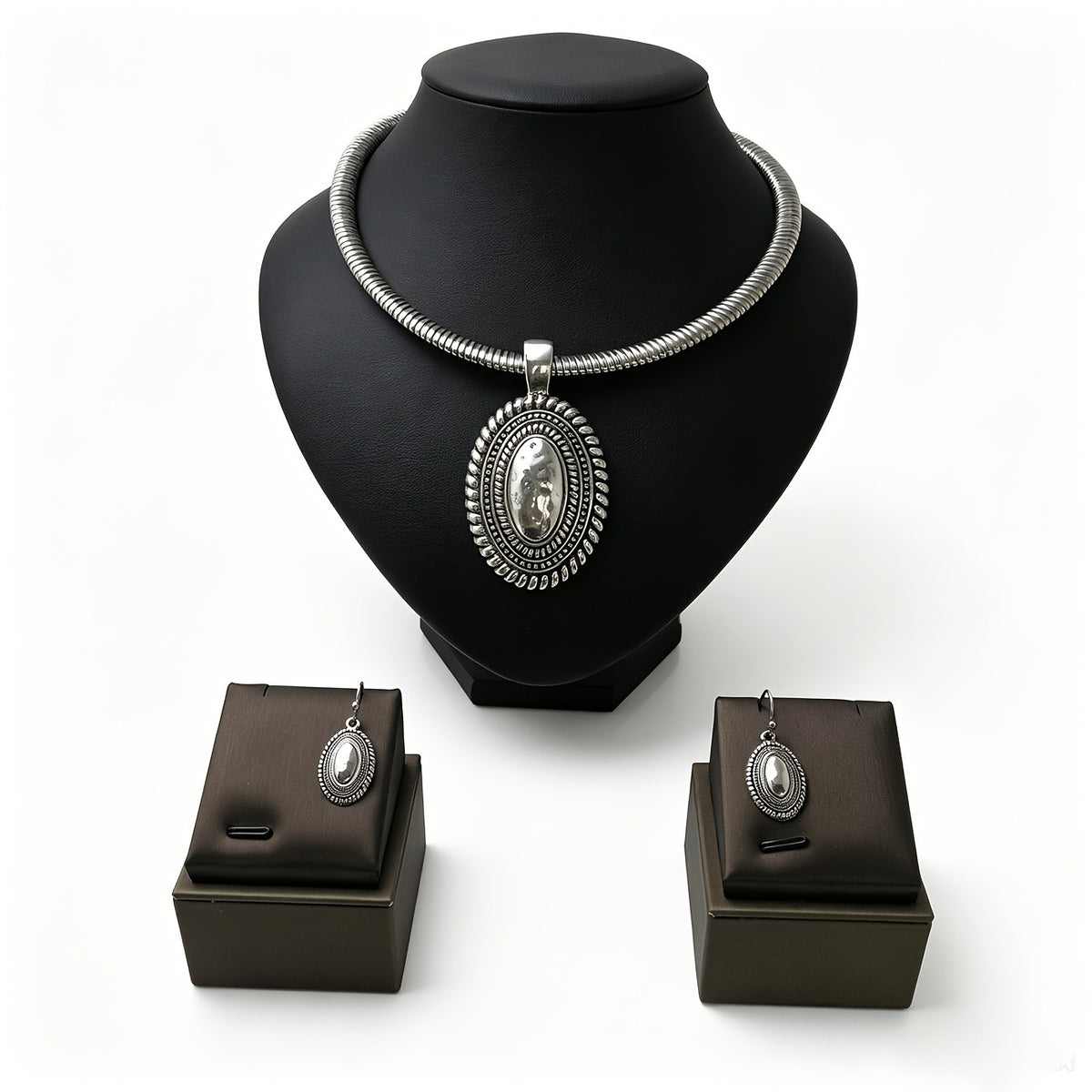 Boho Vintage Embossed Oval Snake Choker Set