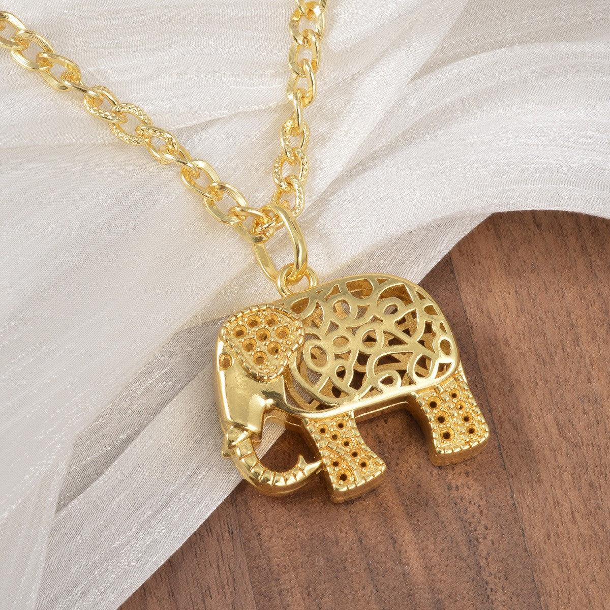 Classy Filigree Elephant Pendant Necklace