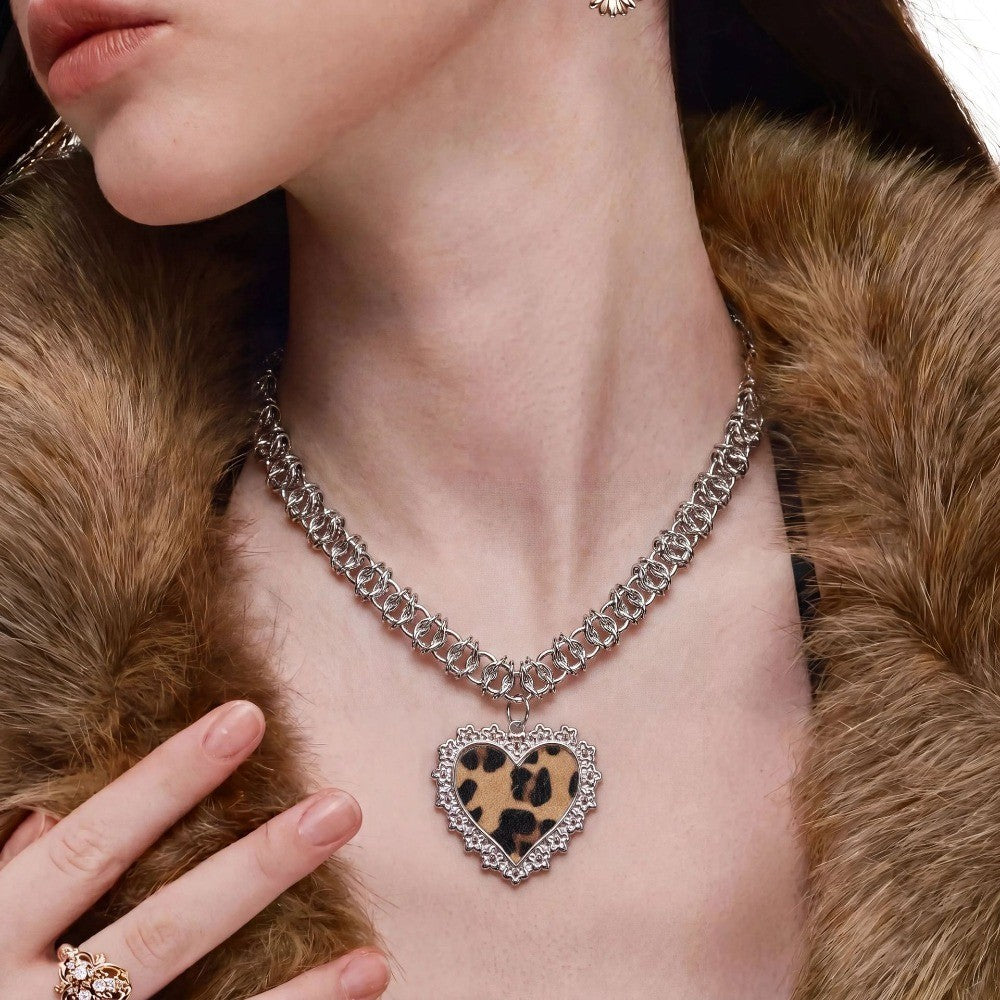 Retro Leopard Print Heart Necklace