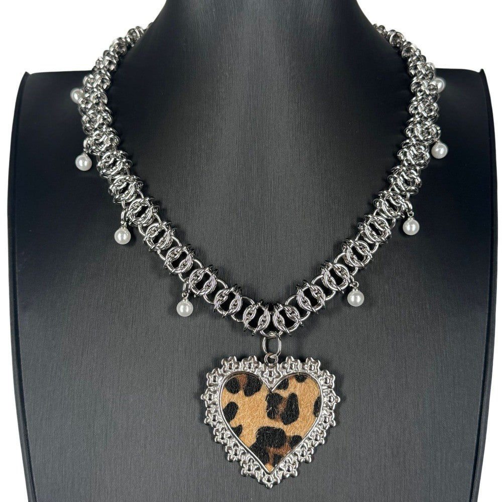 Retro Leopard Print Heart Necklace