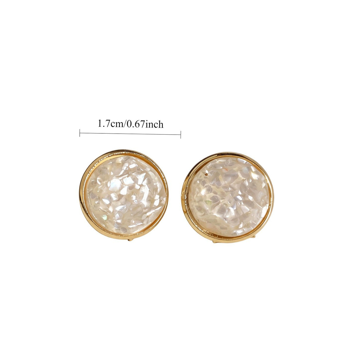 Classy Vintage White Resin Round Stud Earrings