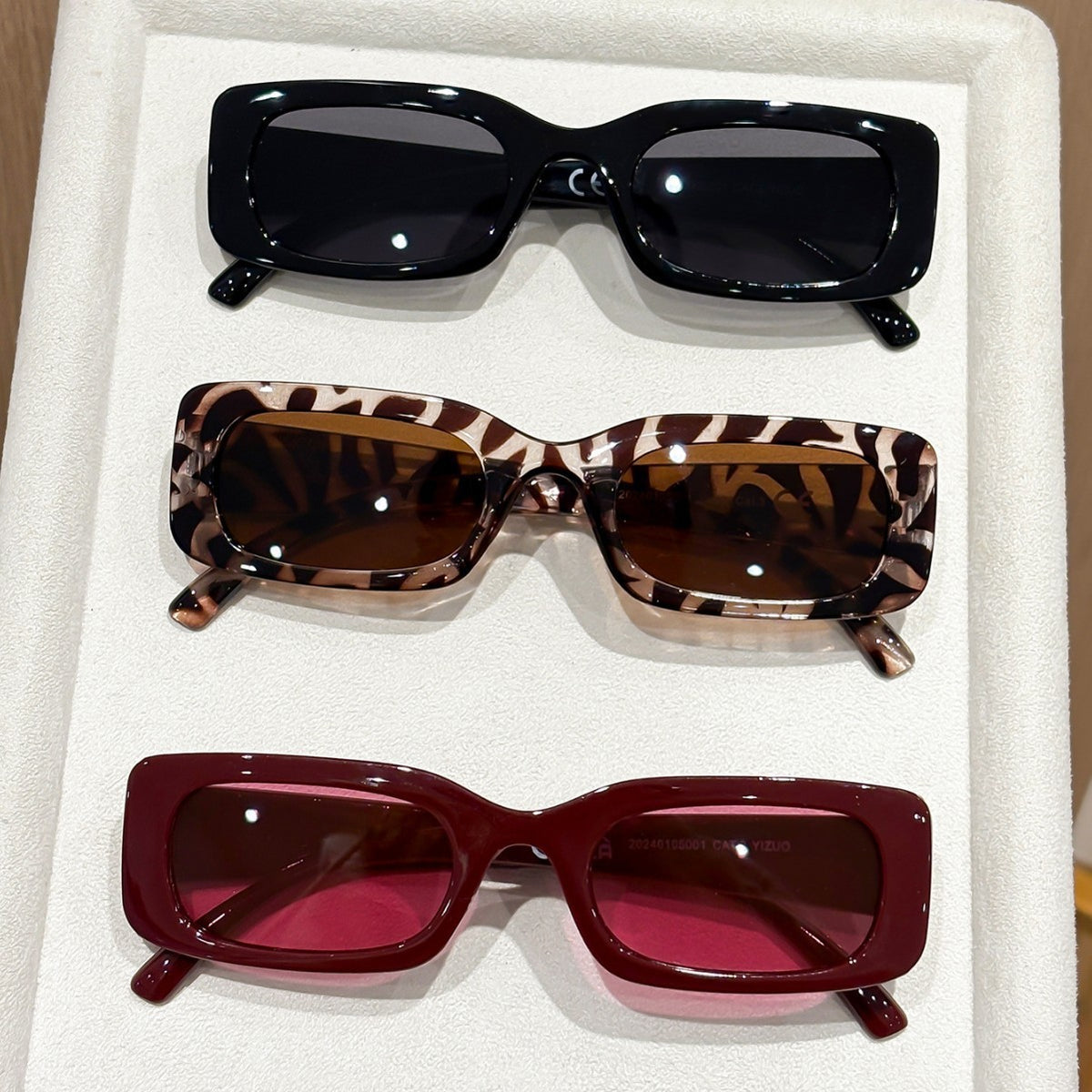 Classy Square Polycarbonate Sunglasses