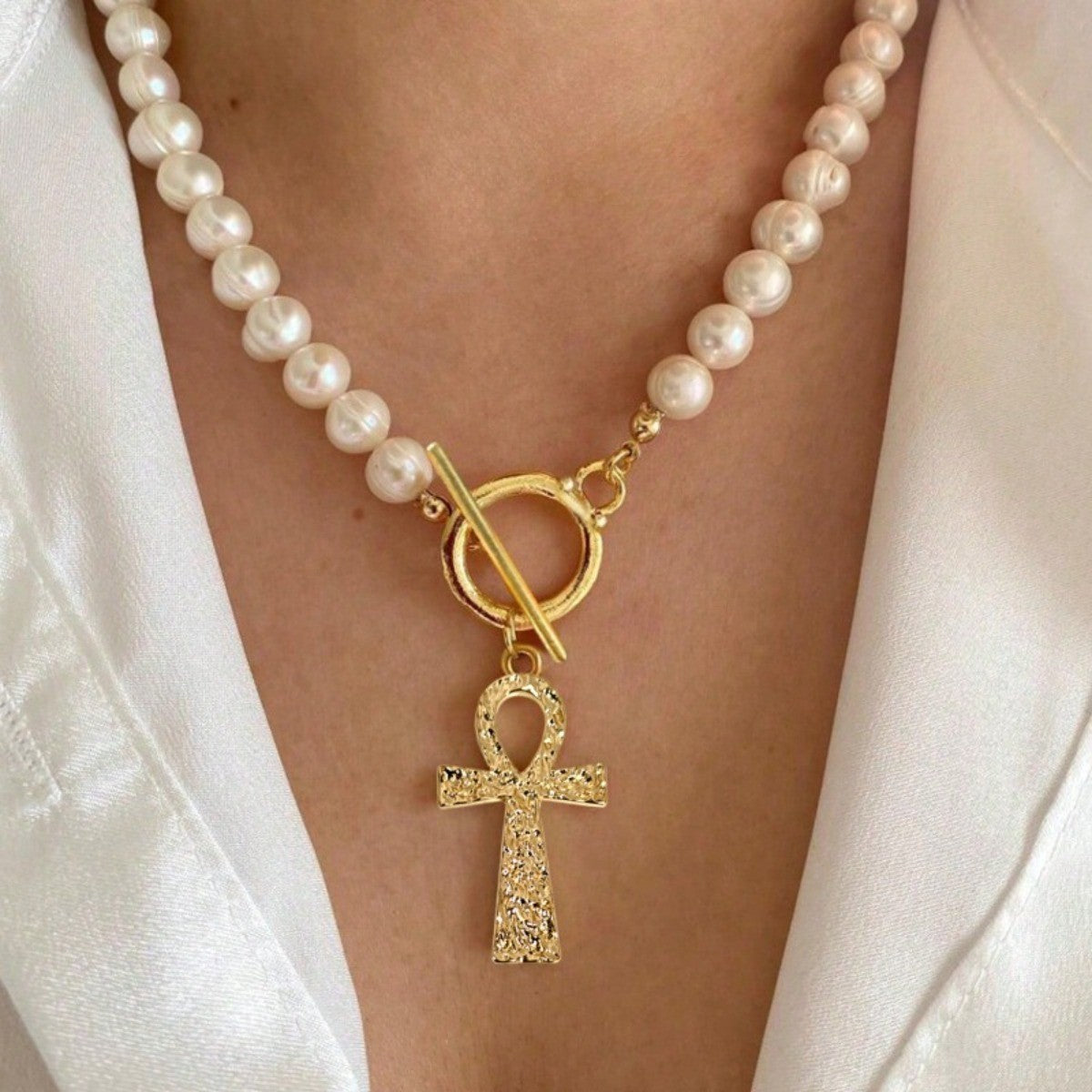 Elegant Faux Pearl Ankh Toggle Necklace