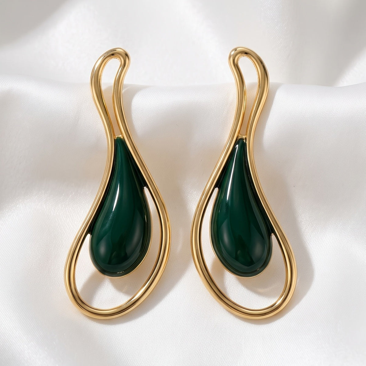 Elegant Green Teardrop Loop Earrings