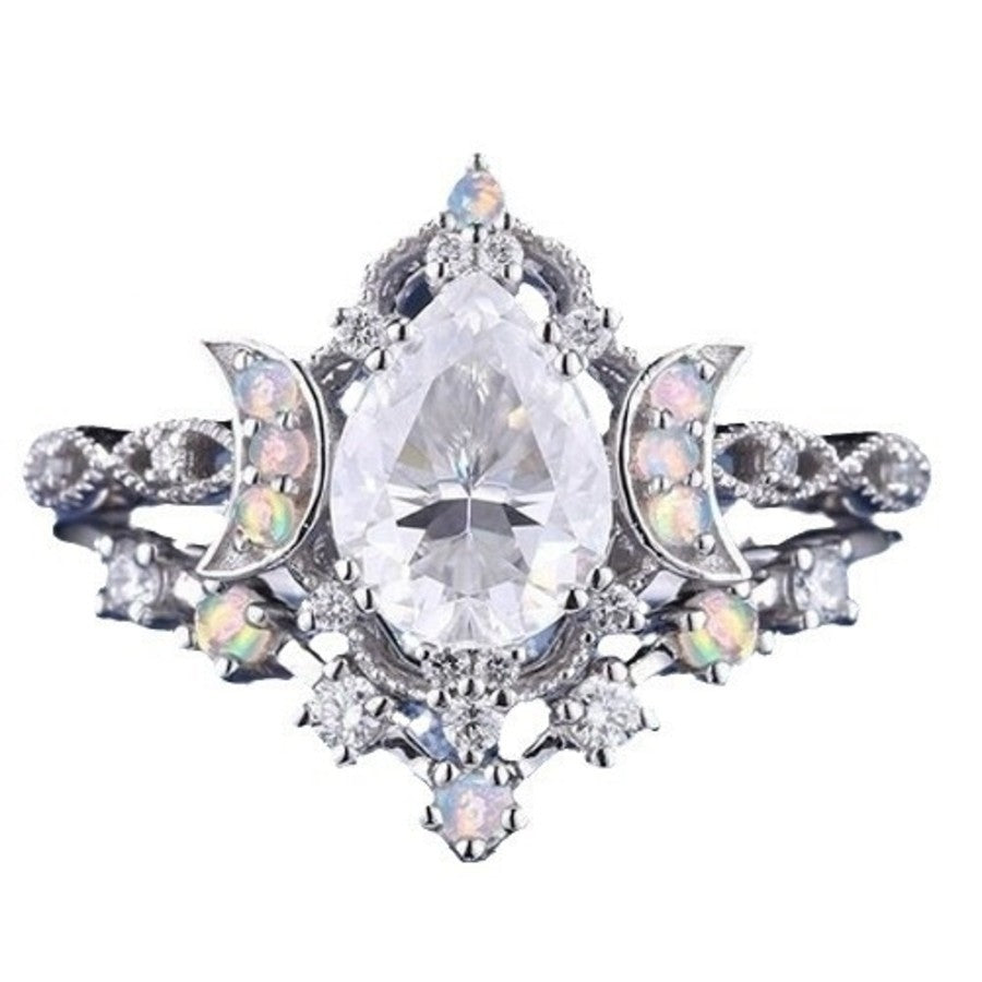 Elegant Celestial Moon Zirconia Ring