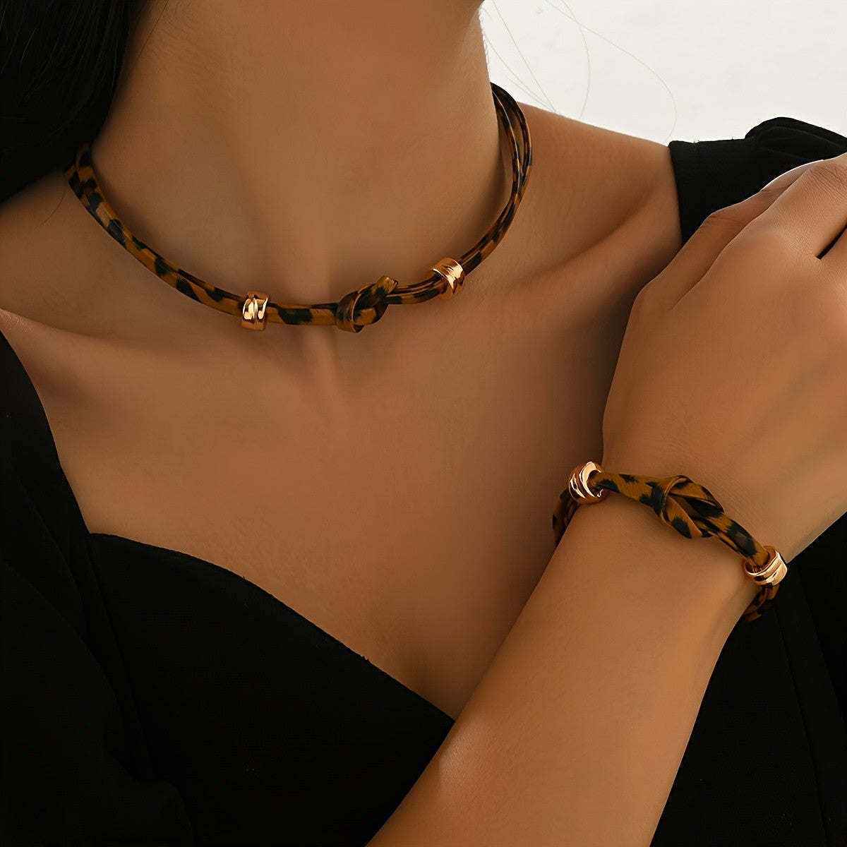 Vintage Leopard Print Choker Set