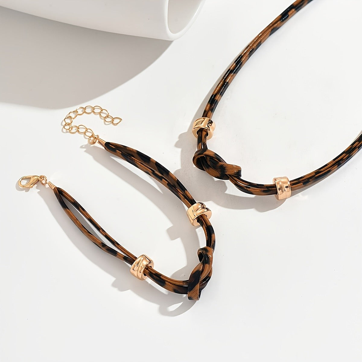 Vintage Leopard Print Choker Set
