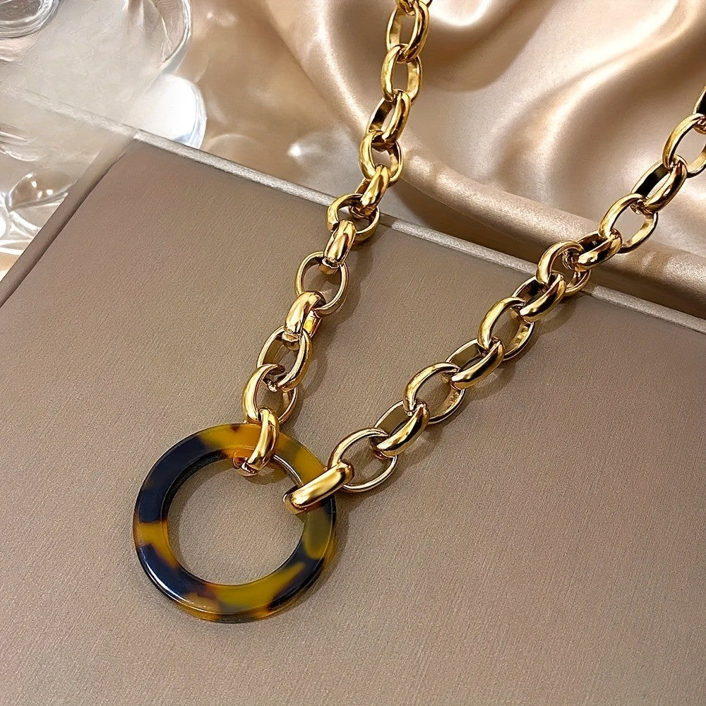 Classy Tortoise Shell Chain Necklace