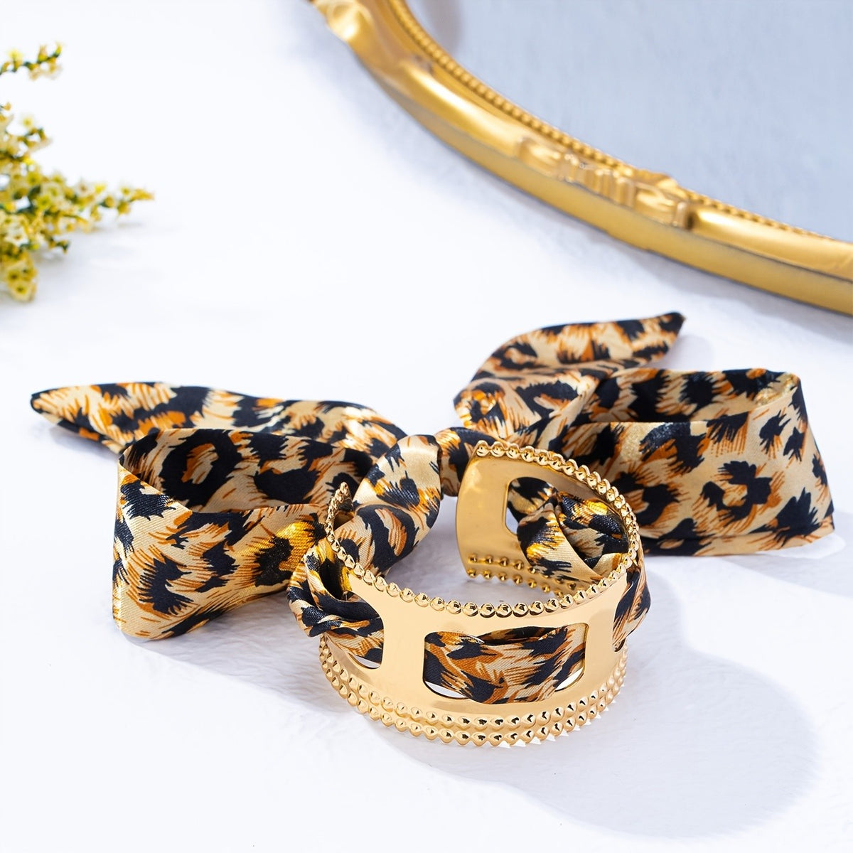14k Vintage Leopard Print Bow Bracelet