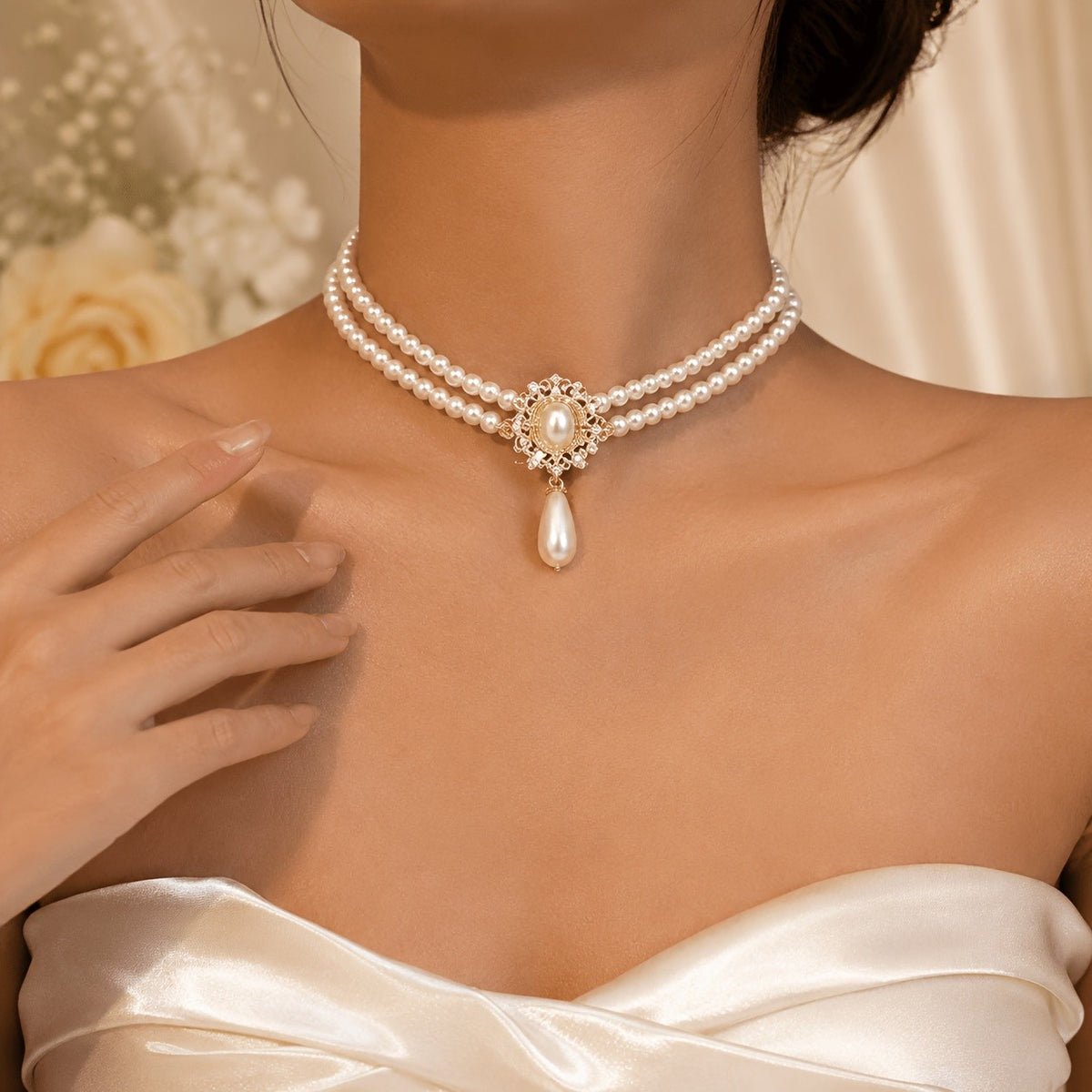 Elegant Vintage Pearl Drop Choker Necklace