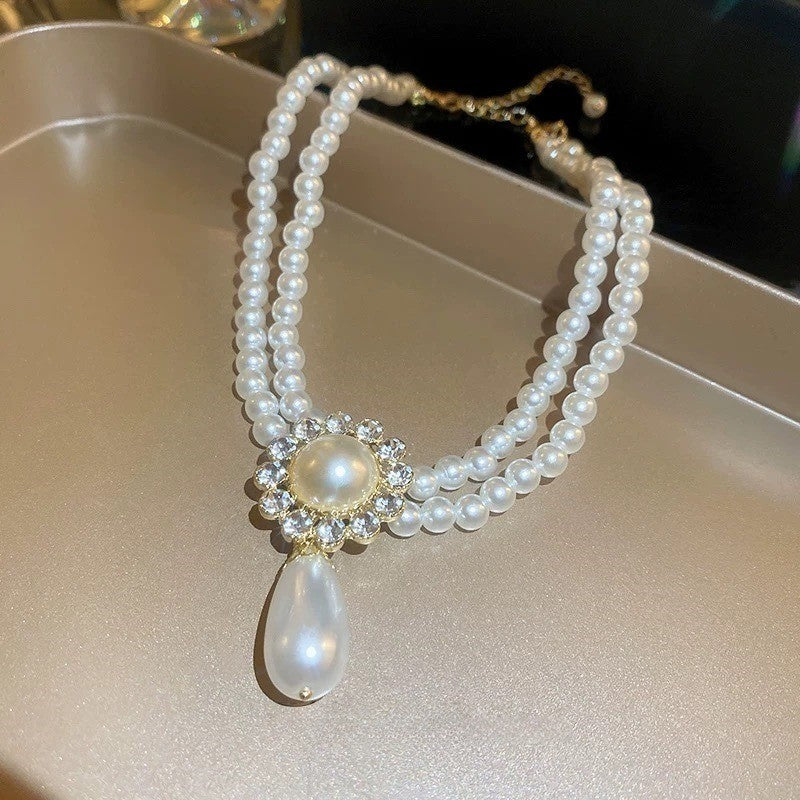 Elegant Vintage Pearl Drop Choker Necklace