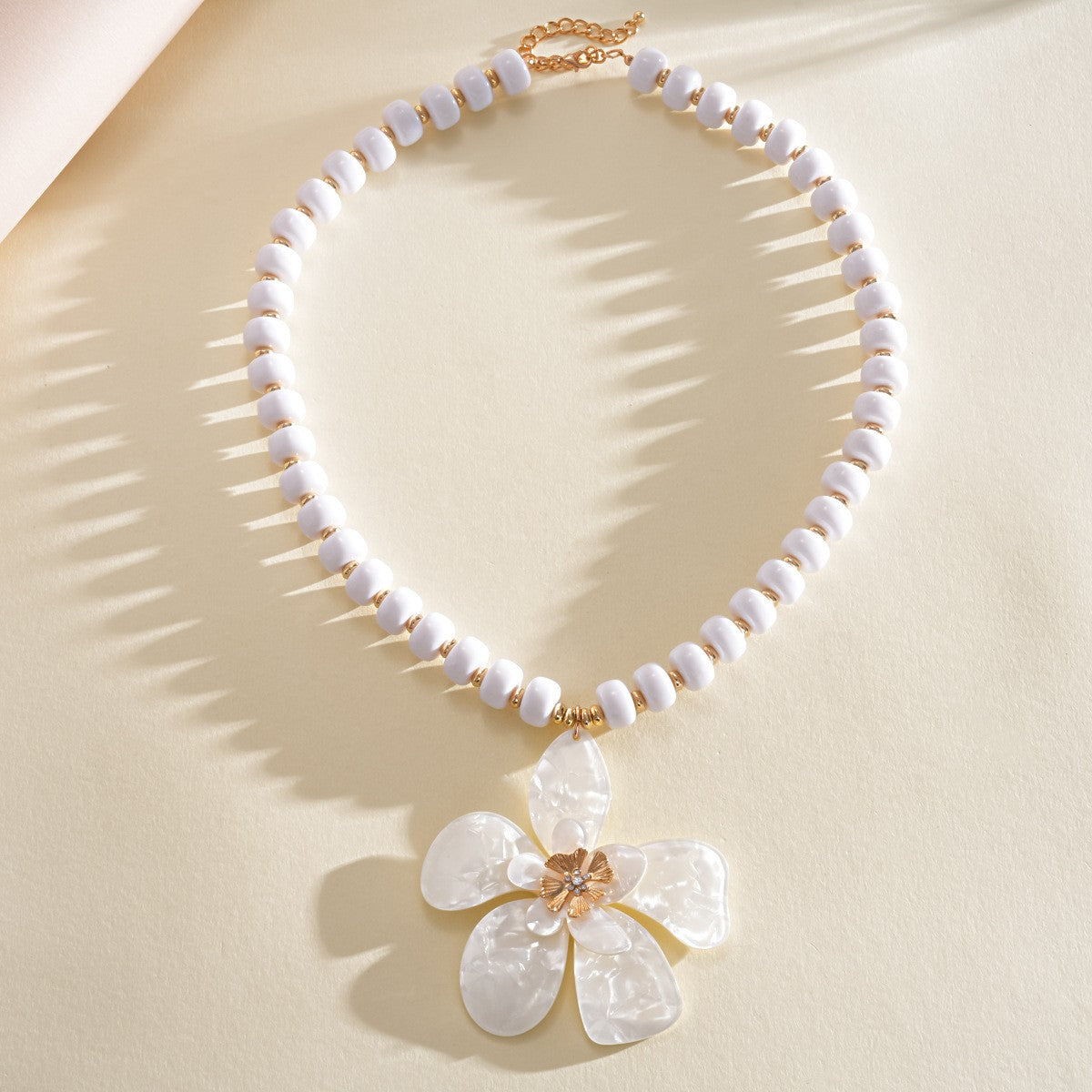 Romantic White Floral Beaded Necklace
