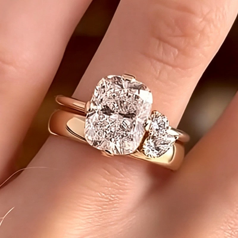 Elegant Square Zircon Ring