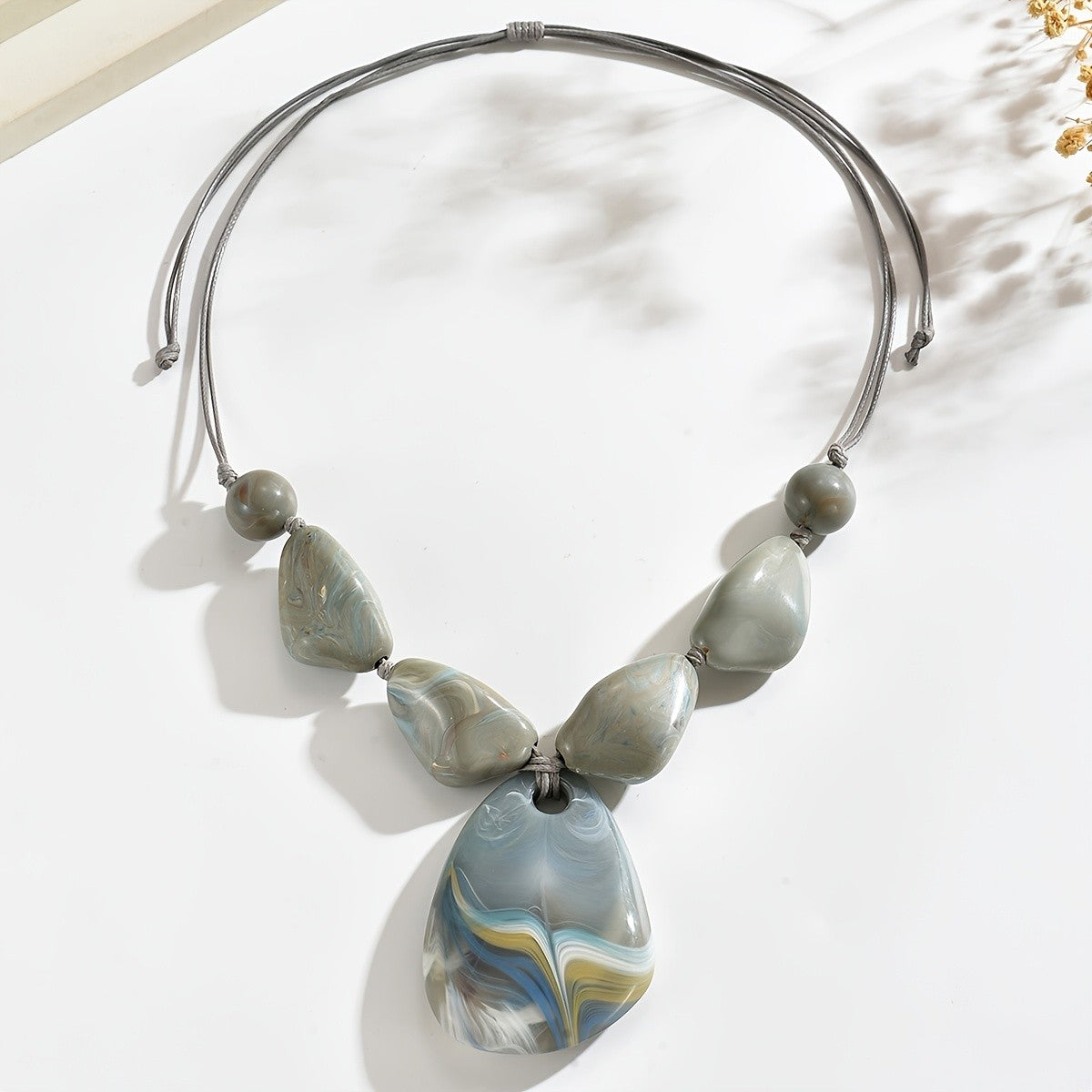 Boho Vintage Green Resin Pendant Necklace