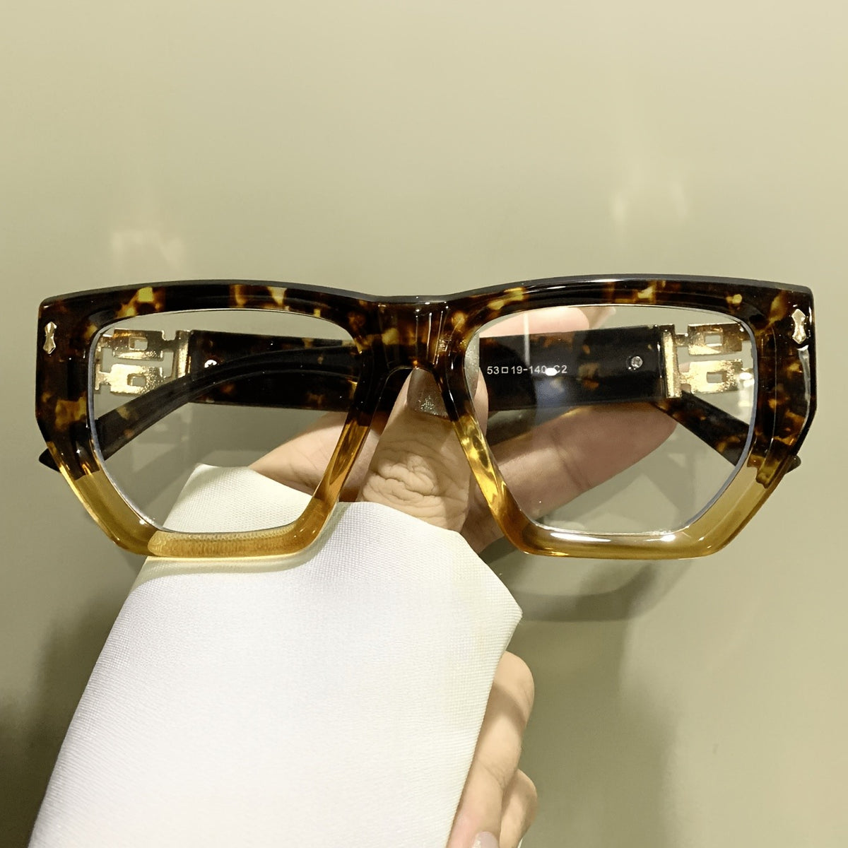 Retro Tortoise Geometric Reading Glasses