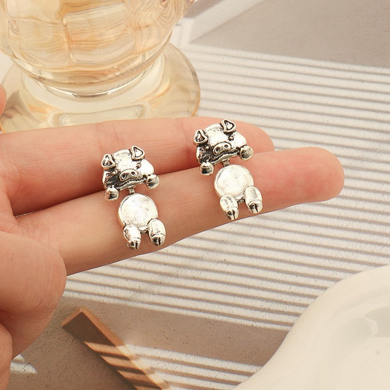 Classy Vintage Pig Stud Earrings