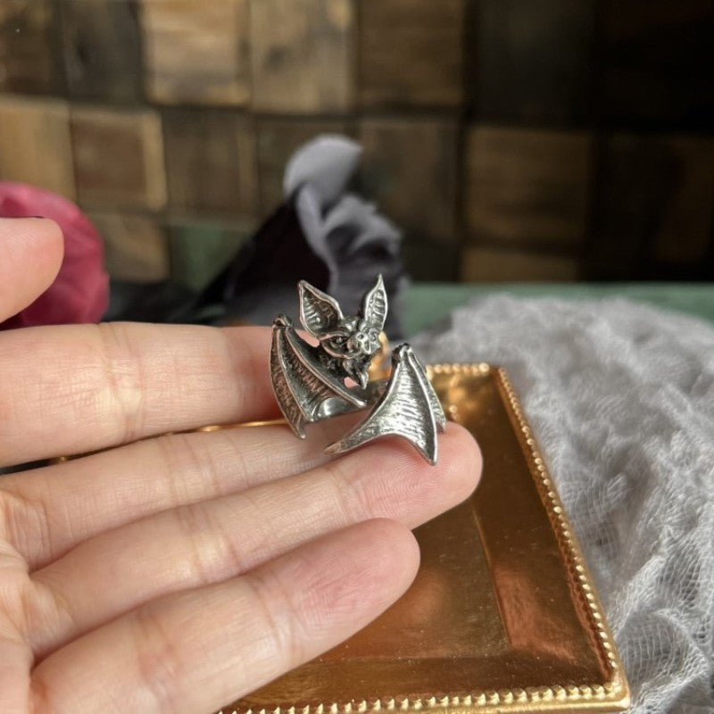 Vintage Gothic Bat Wrap Ring