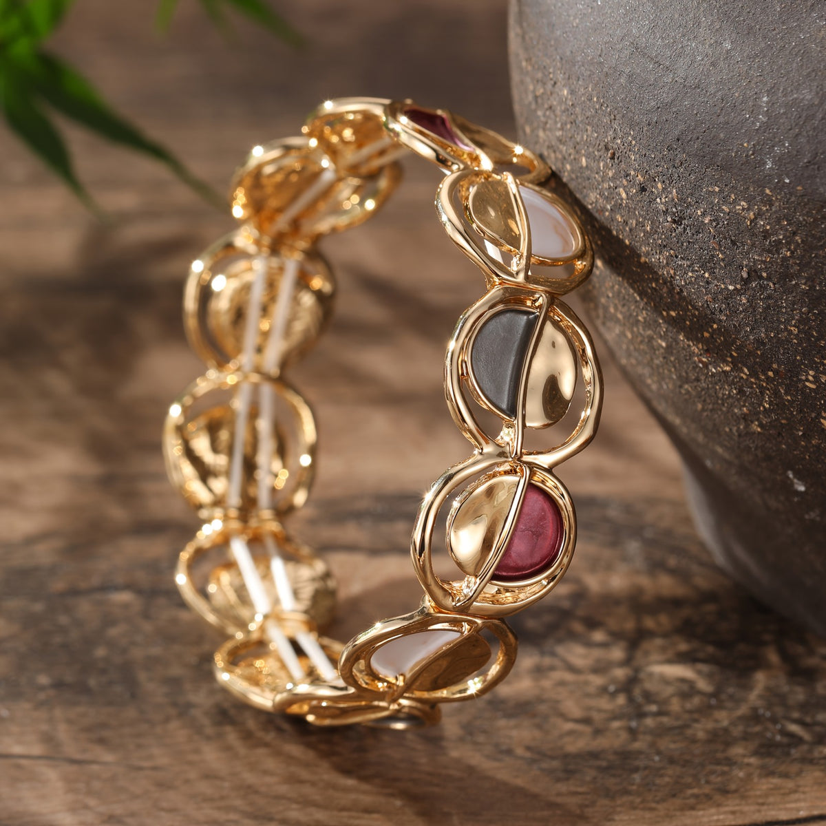 Boho Vintage Enamel Stretch Bracelet