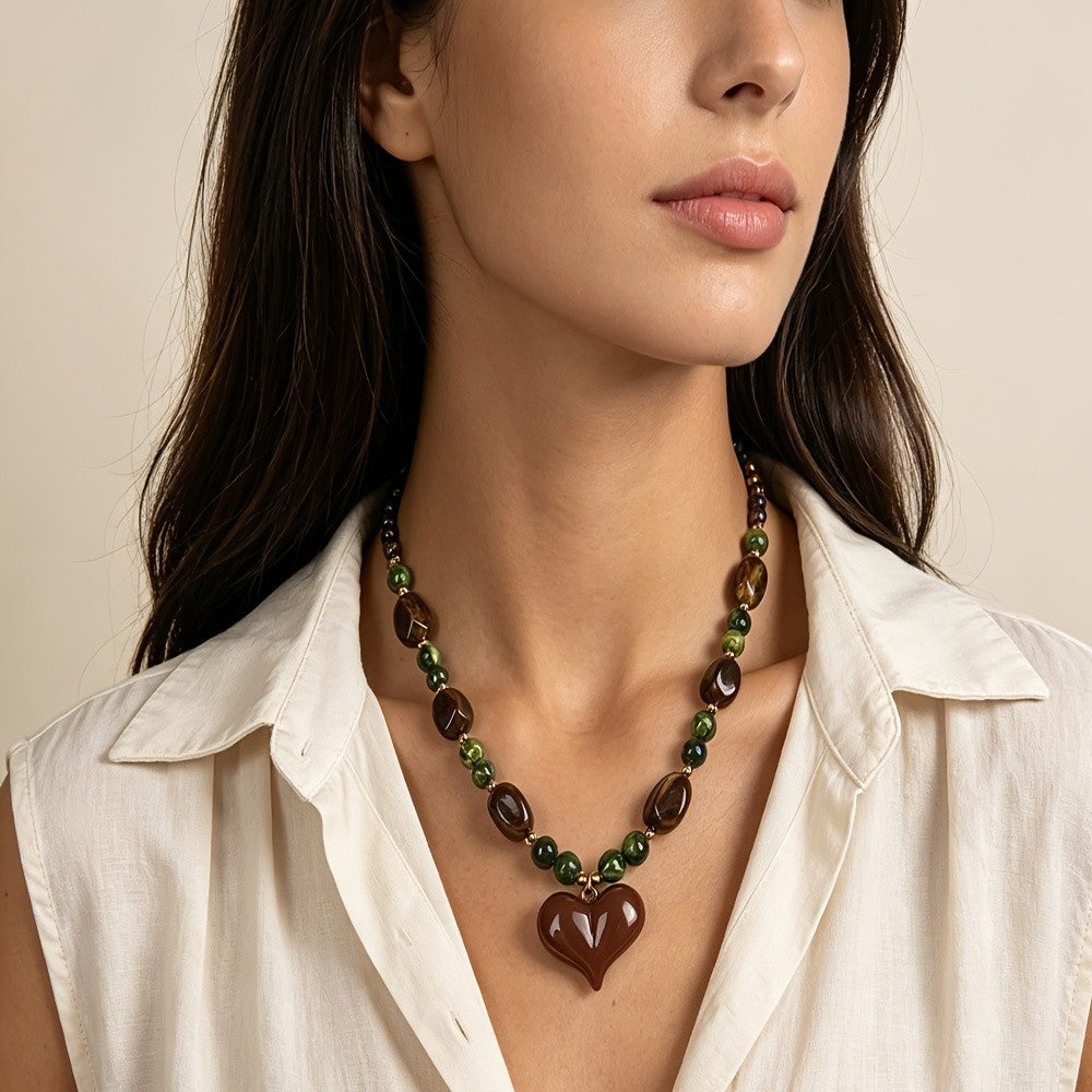 Vintage Brown Resin Heart Beaded Necklace