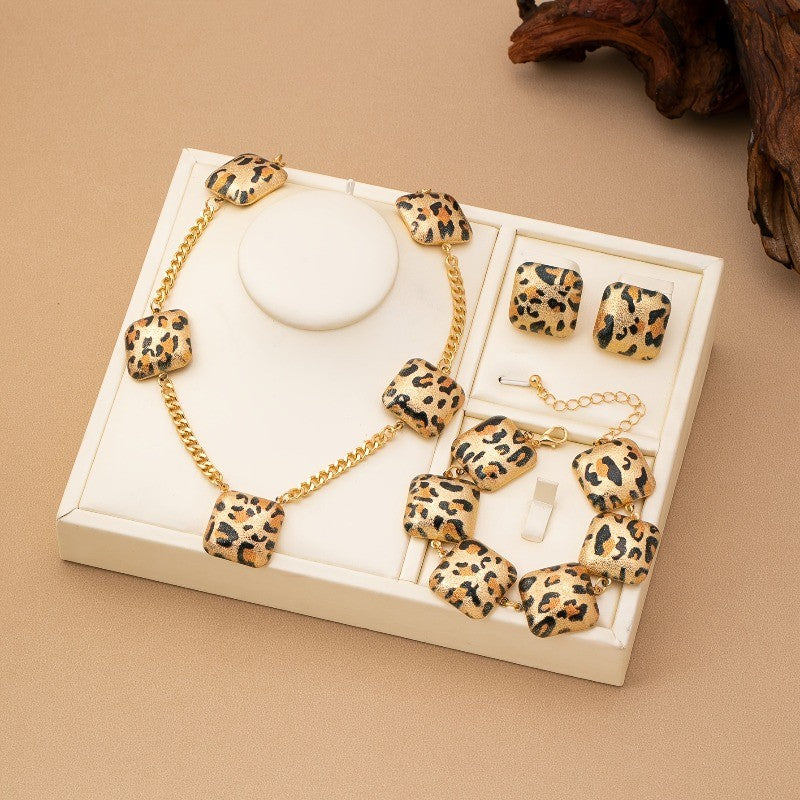 14k Boho Leopard Print Square Jewelry Set