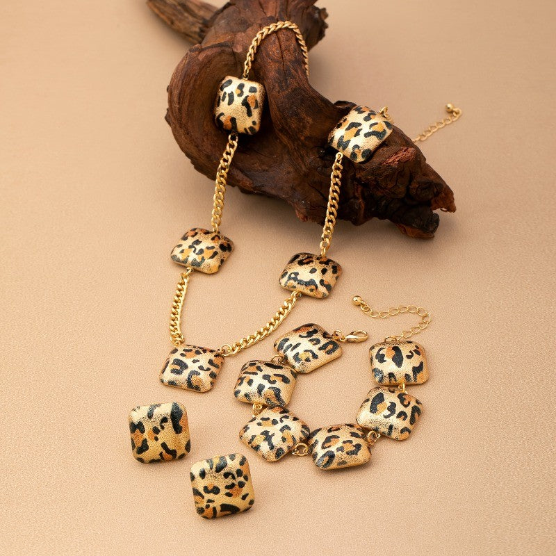 14k Boho Leopard Print Square Jewelry Set