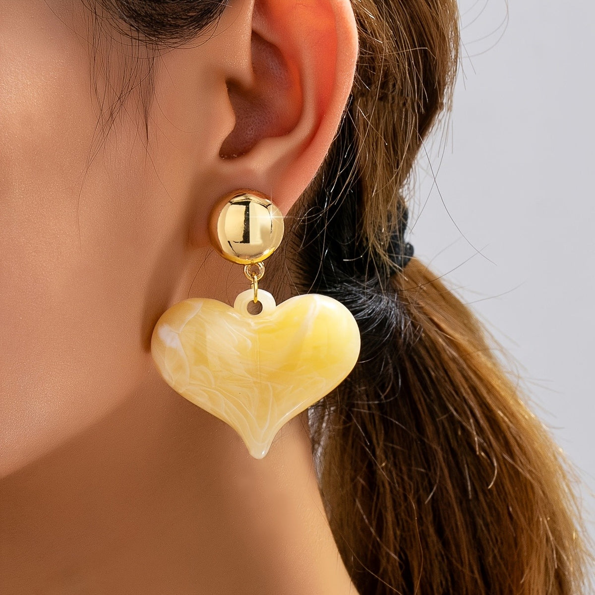 Elegant Tortoiseshell Acrylic Heart Drop Earrings