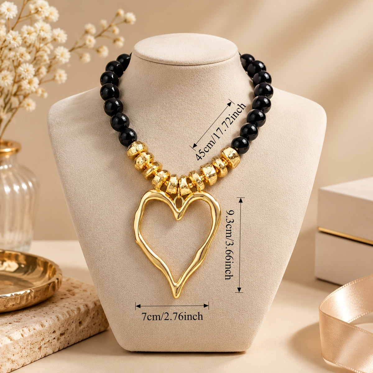 Boho Emerald Bead Open Heart Necklace