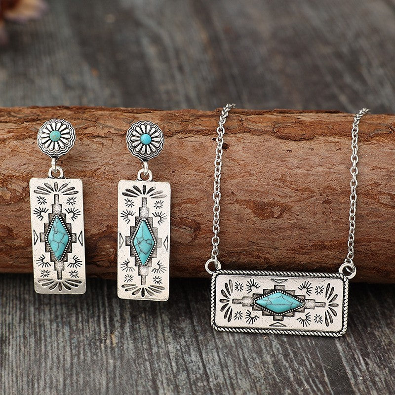 Boho Vintage Turquoise Necklace & Earring Set