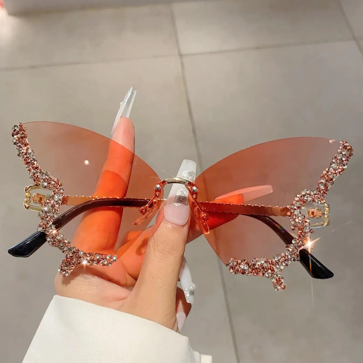 Classy Rhinestone Butterfly Wing Sunglasses