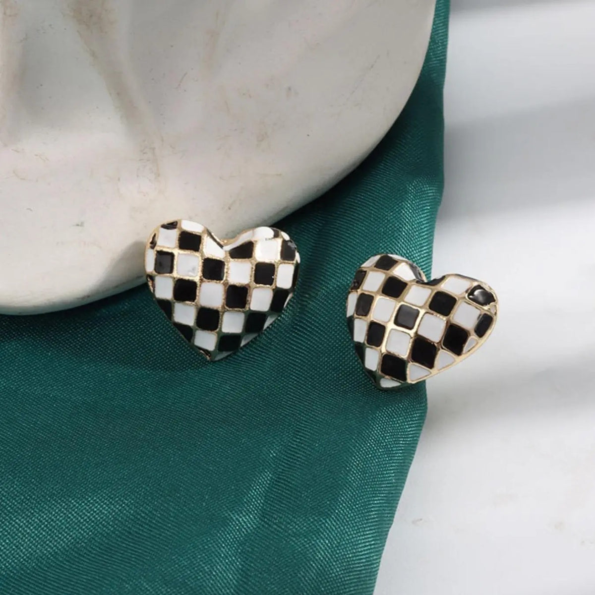 Classy Checkerboard Heart Stud Earrings