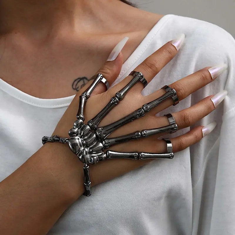 Gothic Skeleton Hand Ring Set