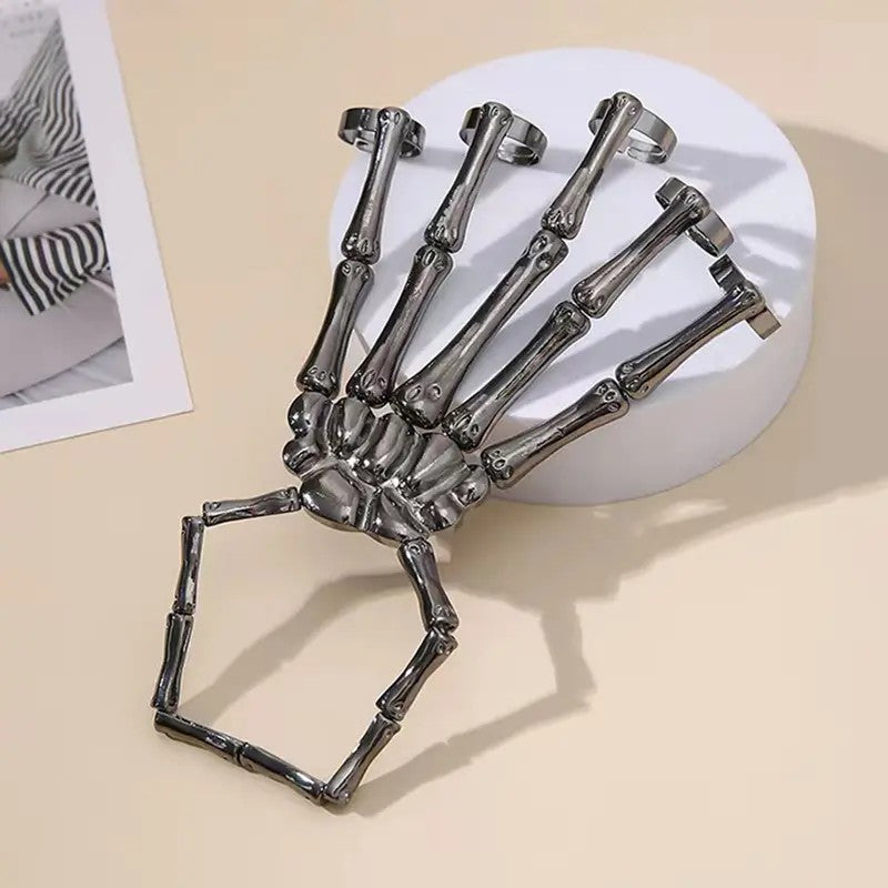Gothic Skeleton Hand Ring Set
