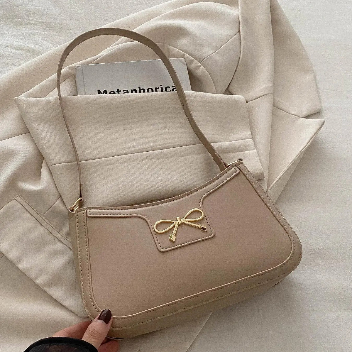 Classy Bow Accent Shoulder Bag