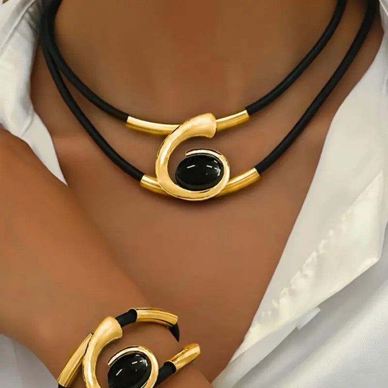 2pc Classy Geometric Black Stone Set