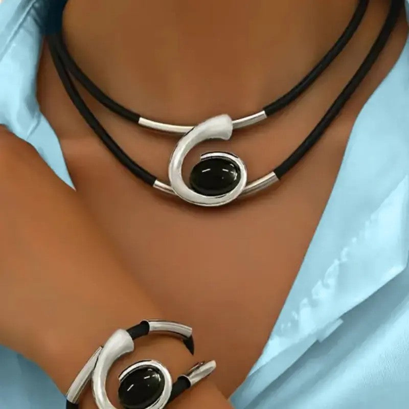 2pc Classy Geometric Black Stone Set
