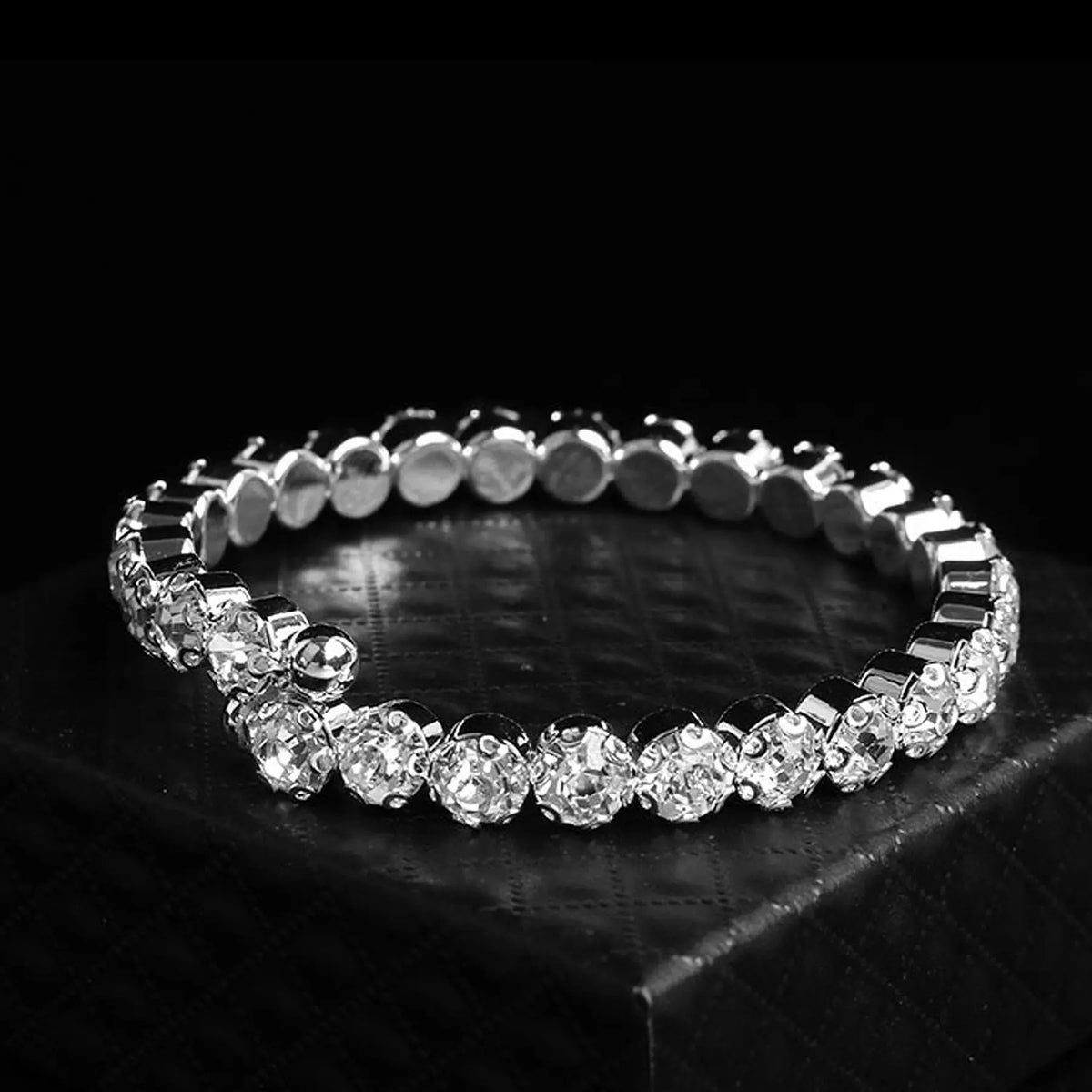 3pc Classy Round Zircon Necklace, Bracelet & Earring Set