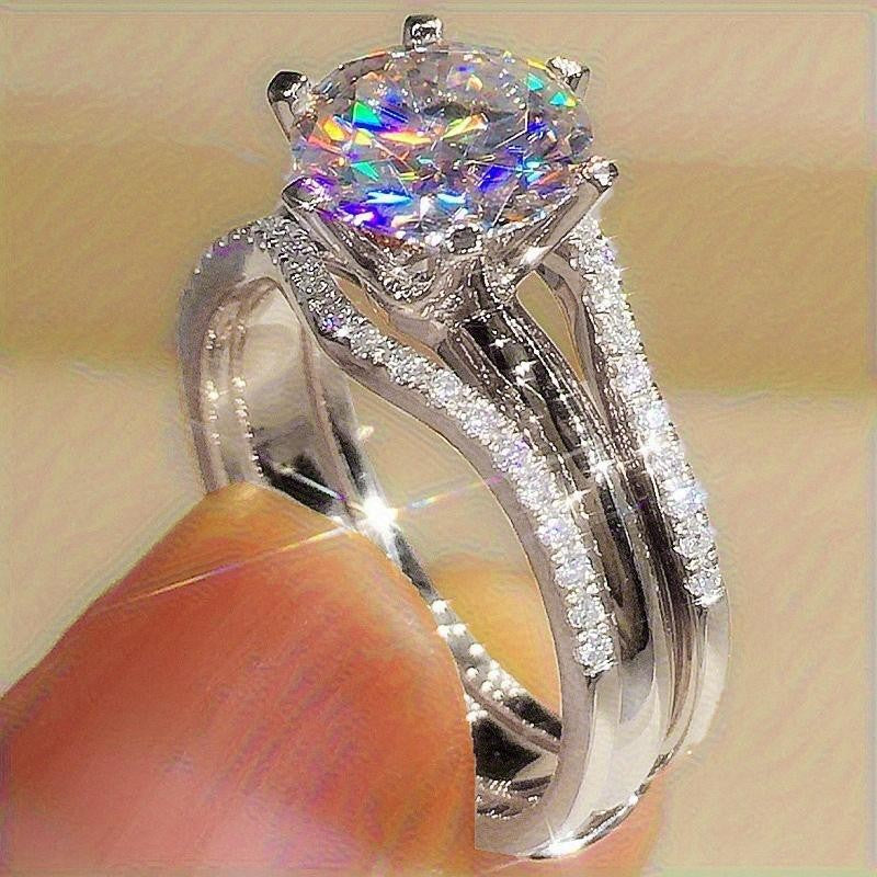 Romantic Split Shank Zircon Ring