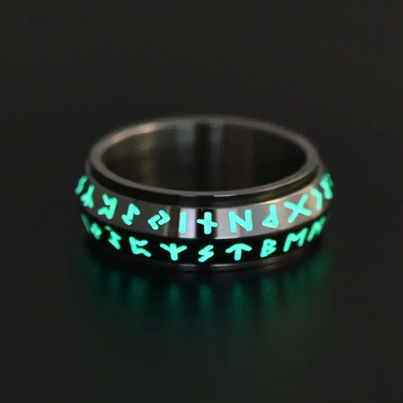 Classy Rune Spinner Ring