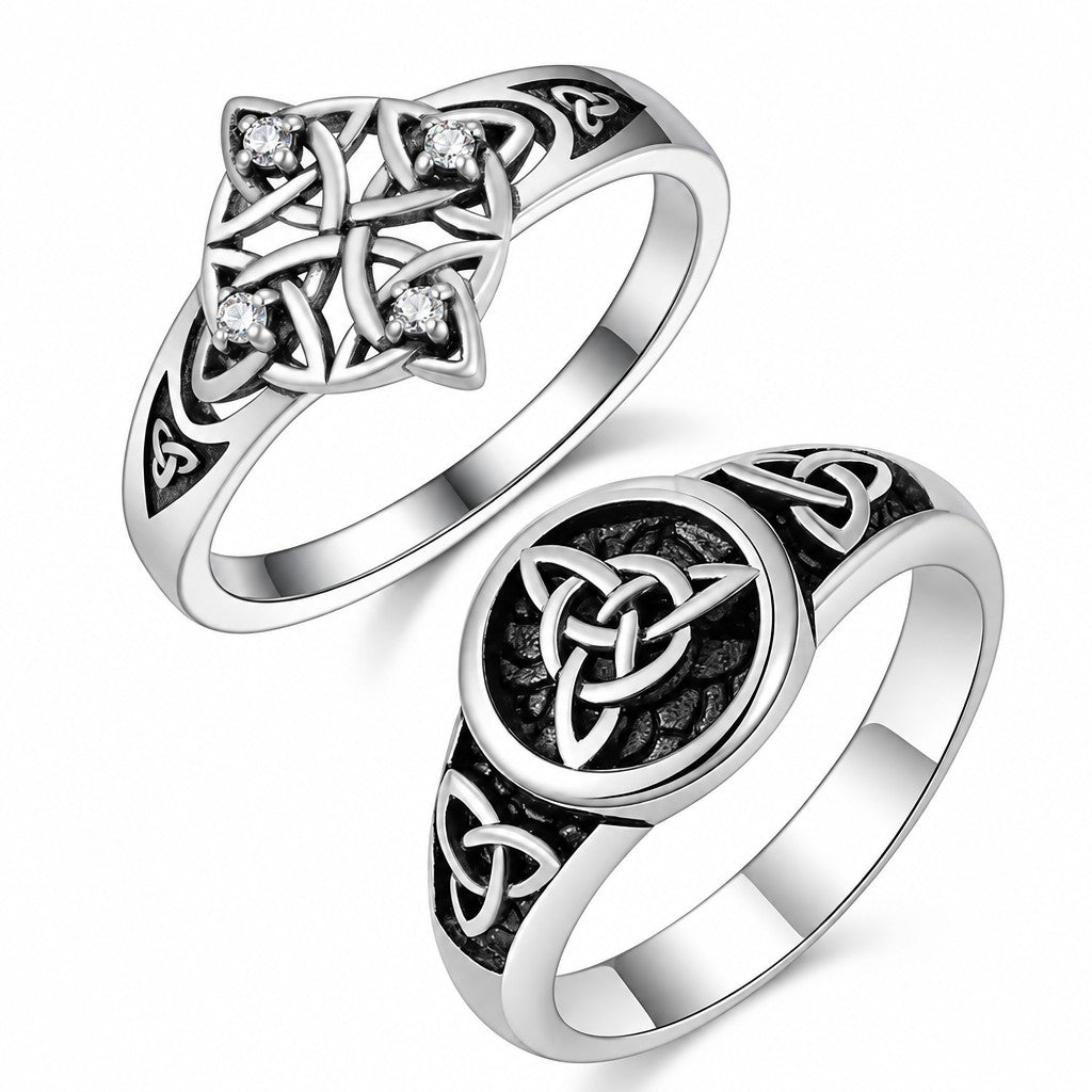 Romantic Celtic Knot Couple Ring Set