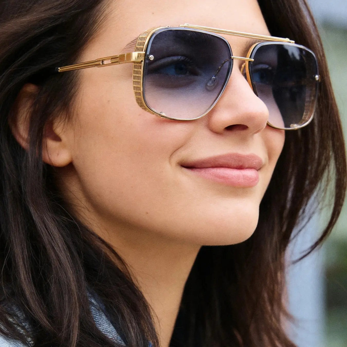 Classy Gradient Aviator Sunglasses