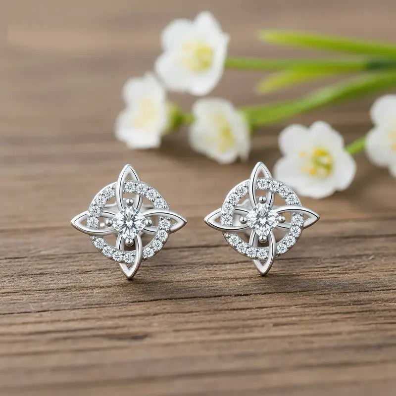 Elegant Witch Knot Stud Earrings