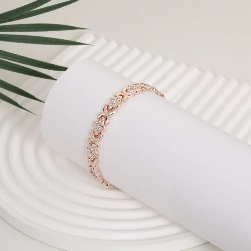Elegant Floral Clover Magnetic Bracelet